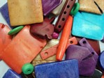 bone - 4817BOX - coloured bone beads mix x 1kg