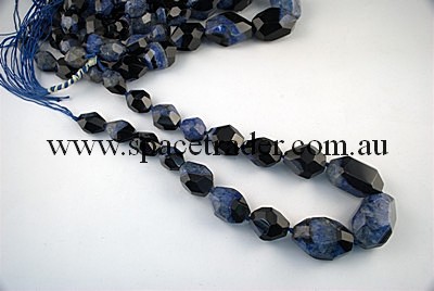 Agate - 14x20mmx8, 20x27mmx6, 23x34mmx3 Faceted Nugget Black Agate with Inclusion in Dye Blue Colour in 17 Pcs a Strand