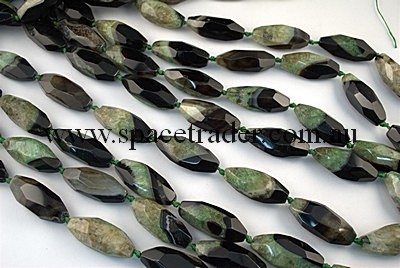 Agate - 16x40mm Faceted Long Oval Black Agate with Inclusion in Dye Green Colour in 9 Pcs a Strand