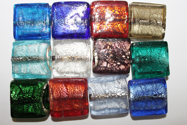 glass - *foil - 25mm flat square mix x 1 KG