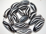 glass - graduated oval - black+white x 5 x 60cm strands