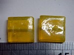 glass - 1825-012 - 15mm flat square - yellow x 1 KG