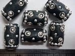 kashmiri beads - 15010 - black/silver barrel x 200 beads